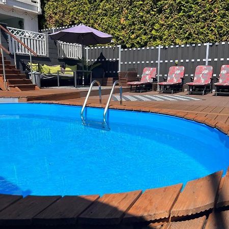 O&W Ferienhaus Mit Pool Naehe Nuerburgring, Adenau Eksteriør billede
