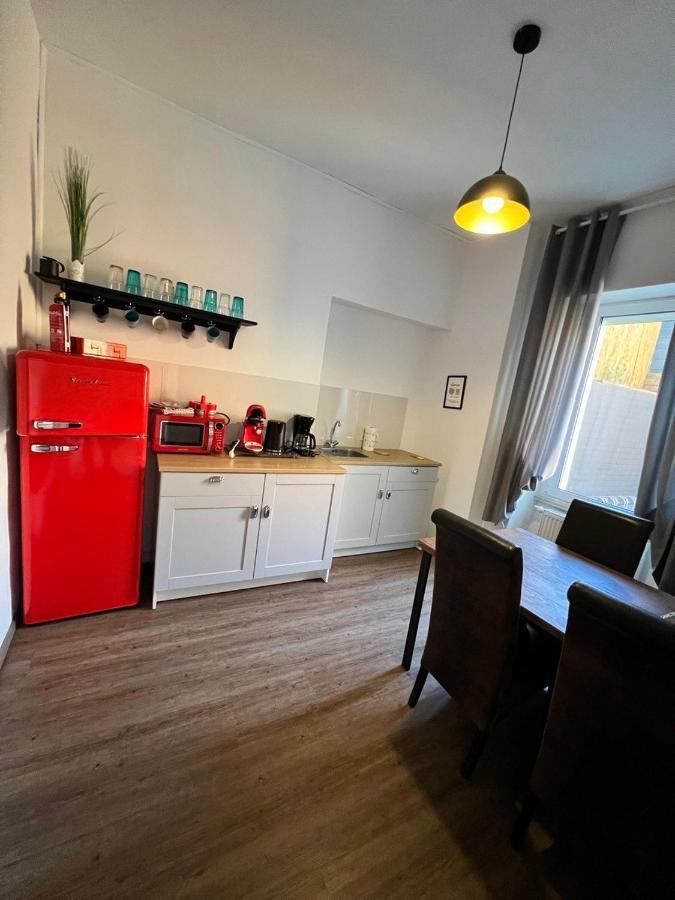 O&W Ferienhaus Mit Pool Naehe Nuerburgring, Adenau Eksteriør billede