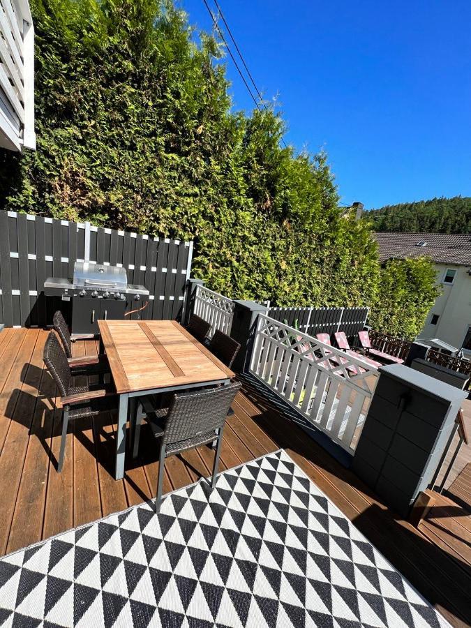 O&W Ferienhaus Mit Pool Naehe Nuerburgring, Adenau Eksteriør billede